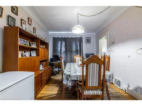 1264 King Street E, Hamilton, ON - Indoor Photo Showing Dining Room