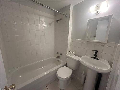 3 Campbell Avenue, Hamilton, ON - Indoor Photo Showing Bathroom