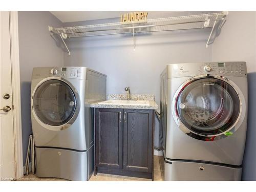 19 Hazelton Avenue, Hamilton, ON - Indoor Photo Showing Laundry Room