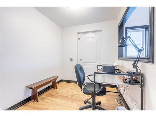 19 Hazelton Avenue, Hamilton, ON - Indoor Photo Showing Office