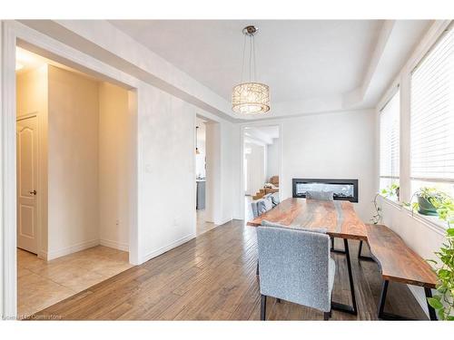 19 Hazelton Avenue, Hamilton, ON - Indoor Photo Showing Dining Room