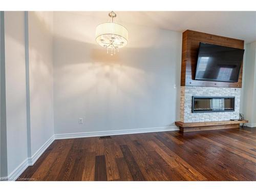 52 Browview Drive, Hamilton, ON - Indoor With Fireplace