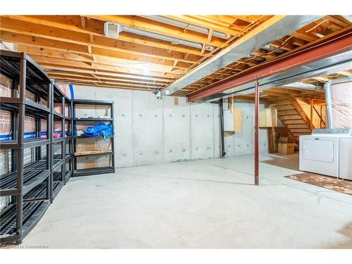 31-10 Cadham Boulevard, Hamilton, ON - Indoor Photo Showing Basement