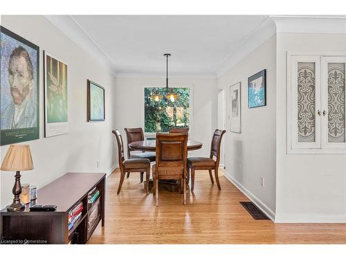 375 Clarendon Drive, Ancaster, ON - Indoor Photo Showing Dining Room