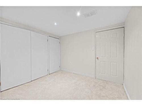 375 Clarendon Drive, Ancaster, ON - Indoor Photo Showing Other Room