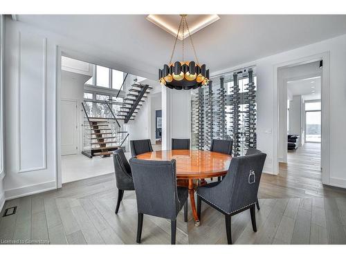 2284 Side 1 Road, Burlington, ON - Indoor Photo Showing Dining Room