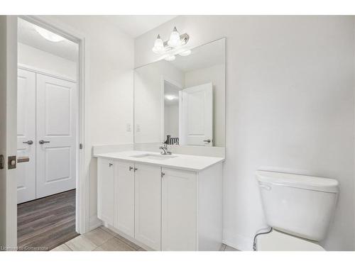 64 Cosmopolitan Common, St. Catharines, ON - Indoor Photo Showing Bathroom