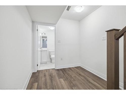 64 Cosmopolitan Common, St. Catharines, ON - Indoor Photo Showing Other Room