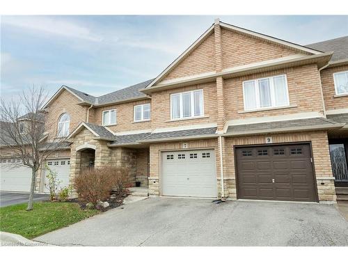 7 Periwinkle Drive, Hannon, ON - Outdoor With Facade