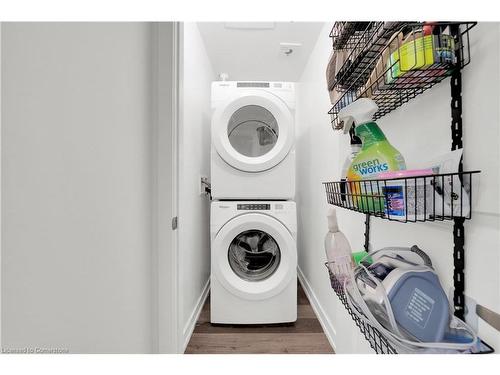 141-5055 Greenlane Road, Beamsville, ON - Indoor Photo Showing Laundry Room