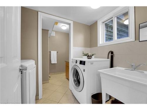 1889 Haldimand Road 17, Cayuga, ON - Indoor Photo Showing Laundry Room