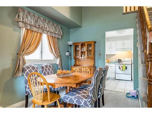 463 Knightsbridge Crescent, Ancaster, ON - Indoor Photo Showing Dining Room