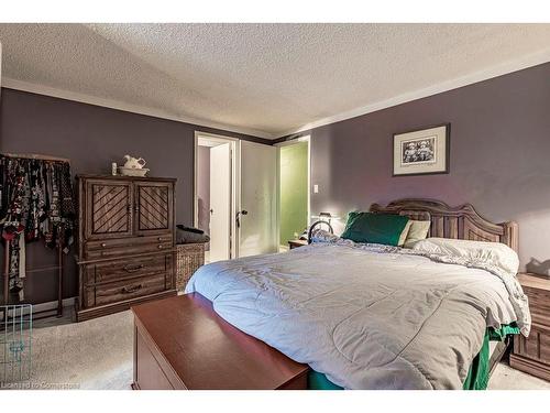 463 Knightsbridge Crescent, Ancaster, ON - Indoor Photo Showing Bedroom