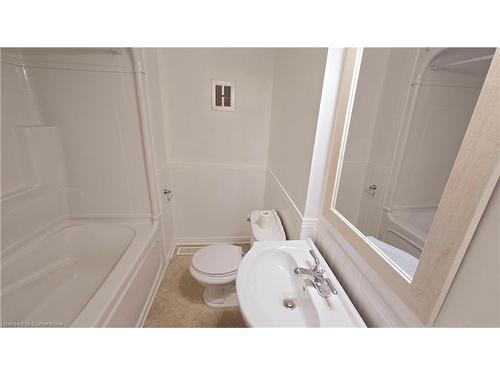 45-151 Linwell Road, St. Catharines, ON - Indoor Photo Showing Bathroom