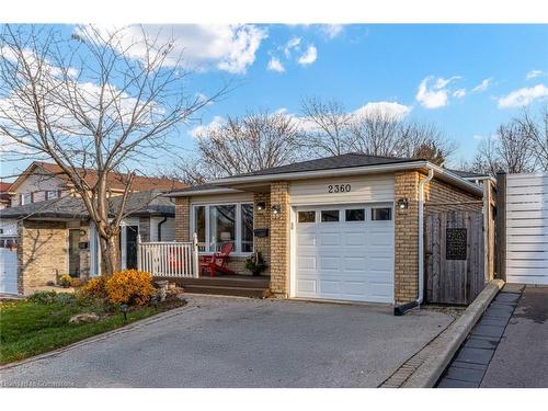 2360 Malcolm Crescent, Burlington, ON - Outdoor With Facade