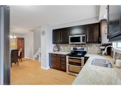 2360 Malcolm Crescent, Burlington, ON - Indoor Photo Showing Kitchen With Double Sink