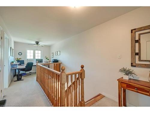 1069 Beach Boulevard, Hamilton, ON - Indoor Photo Showing Other Room