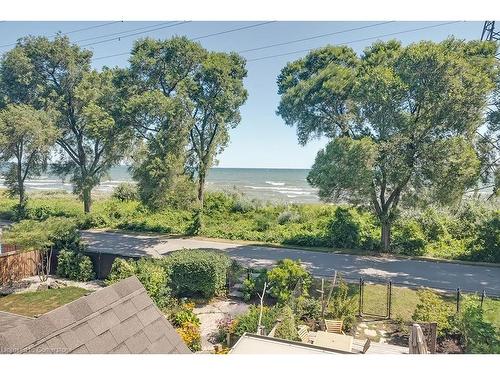 1069 Beach Boulevard, Hamilton, ON - Outdoor With View