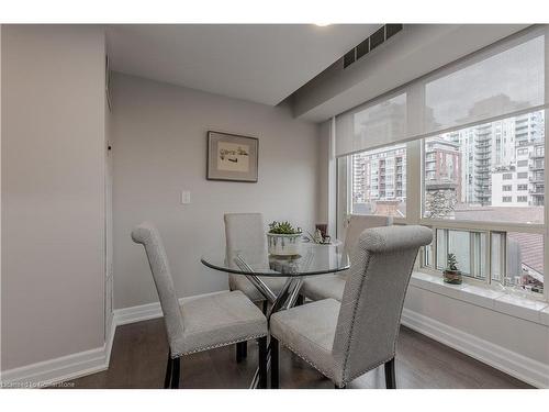 311-430 Pearl Street, Burlington, ON - Indoor Photo Showing Dining Room