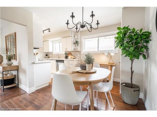 Upper-34 Briarwood Crescent, Hamilton, ON - Indoor Photo Showing Dining Room