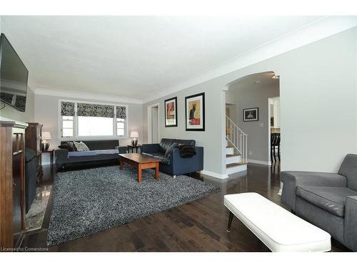 865 Shadeland Avenue, Burlington, ON - Indoor Photo Showing Living Room