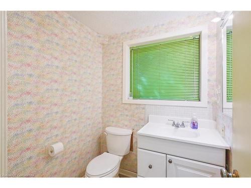 9 Briarsdale Drive, St. Catharines, ON - Indoor Photo Showing Bathroom