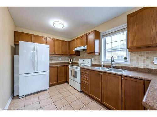 2391 Curtis Road, Burlington, ON - Indoor Photo Showing Kitchen With Double Sink