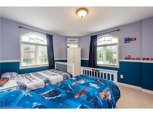 2391 Curtis Road, Burlington, ON - Indoor Photo Showing Bedroom