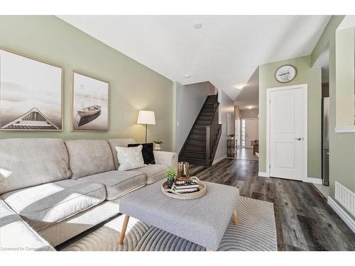 127 Kinsman Drive, Binbrook, ON - Indoor Photo Showing Living Room