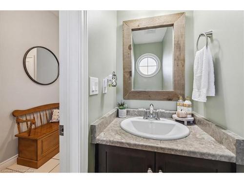 127 Kinsman Drive, Binbrook, ON - Indoor Photo Showing Bathroom