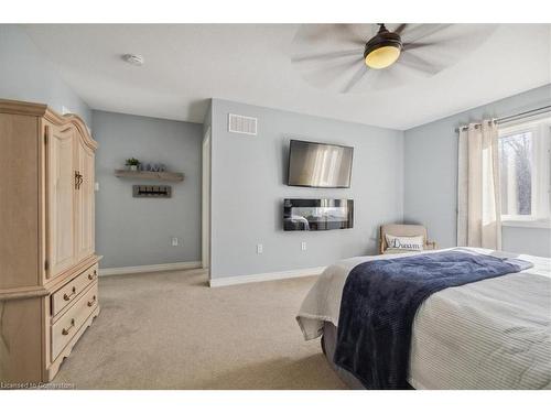 127 Kinsman Drive, Binbrook, ON - Indoor Photo Showing Bedroom