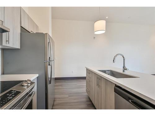 601-121 King Street E, Hamilton, ON - Indoor Photo Showing Kitchen With Stainless Steel Kitchen