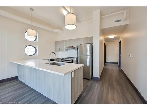 601-121 King Street E, Hamilton, ON - Indoor Photo Showing Kitchen With Stainless Steel Kitchen