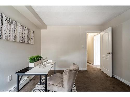 209-10 John Street, Dundas, ON - Indoor Photo Showing Dining Room