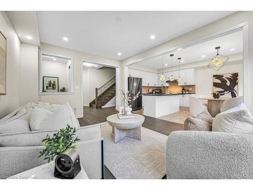 22 Sundin Drive, Caledonia, ON - Indoor Photo Showing Living Room