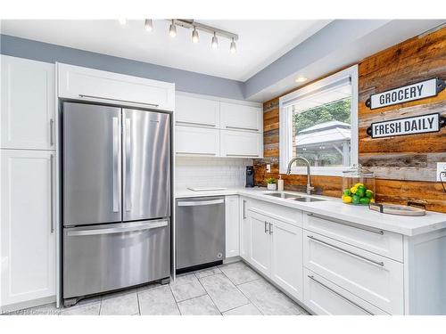 120 Pusey Boulevard, Brantford, ON - Indoor Photo Showing Kitchen With Double Sink