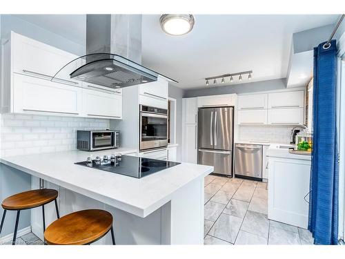 120 Pusey Boulevard, Brantford, ON - Indoor Photo Showing Kitchen With Upgraded Kitchen