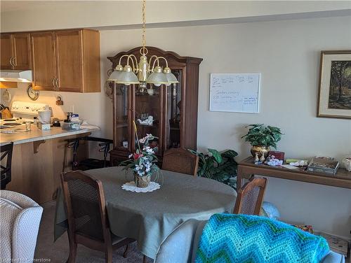 312-56 Kerman Avenue, Grimsby, ON - Indoor Photo Showing Dining Room