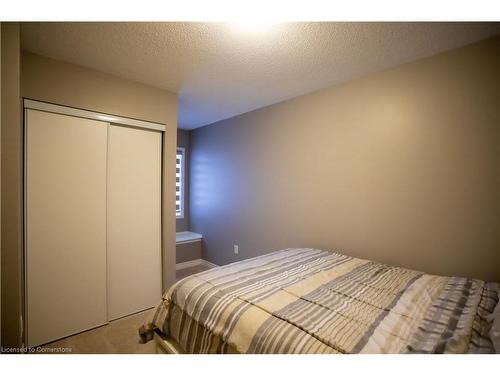 560 Allport Gate, Milton, ON - Indoor Photo Showing Bedroom