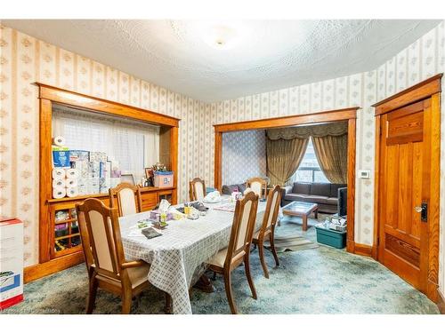 78 Barnesdale Avenue N, Hamilton, ON - Indoor Photo Showing Dining Room