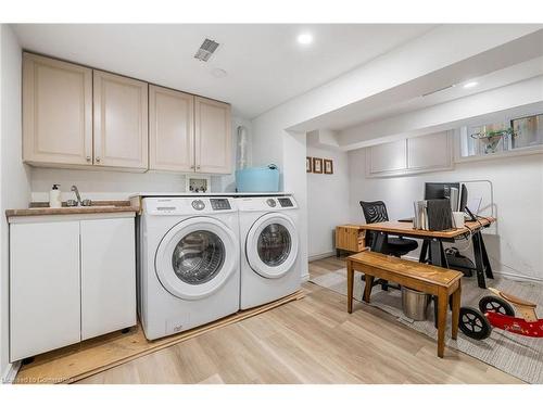 195 Wood Street E, Hamilton, ON - Indoor Photo Showing Laundry Room