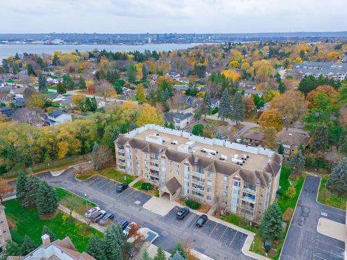 B406-216 Plains Road W, Burlington, ON - Outdoor With View