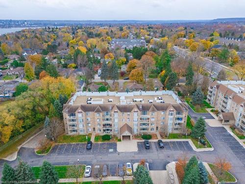 B406-216 Plains Road W, Burlington, ON - Outdoor With View