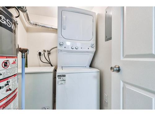 B406-216 Plains Road W, Burlington, ON - Indoor Photo Showing Laundry Room