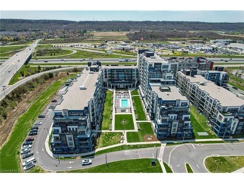 1007-16 Concord Place, Grimsby, ON - Outdoor With View