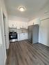 2-130 Wellington Street S, Hamilton, ON  - Indoor Photo Showing Kitchen 