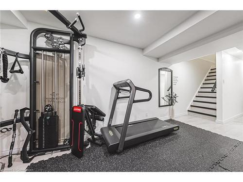 4-2220 Queensway Drive, Burlington, ON - Indoor Photo Showing Gym Room