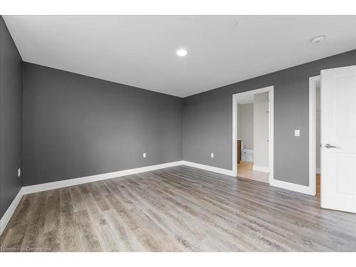 329-1 Redfern Avenue, Hamilton, ON - Indoor Photo Showing Other Room