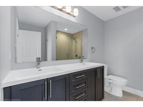 329-1 Redfern Avenue, Hamilton, ON - Indoor Photo Showing Bathroom