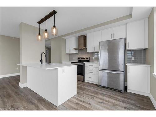 329-1 Redfern Avenue, Hamilton, ON - Indoor Photo Showing Kitchen With Stainless Steel Kitchen With Upgraded Kitchen